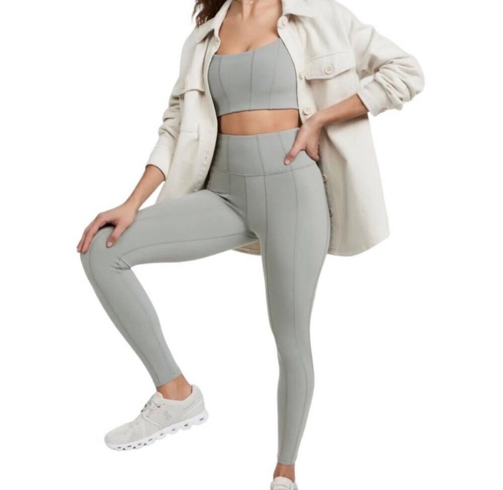 L *Space Chase Sage Green High Rise Leggings, Medium